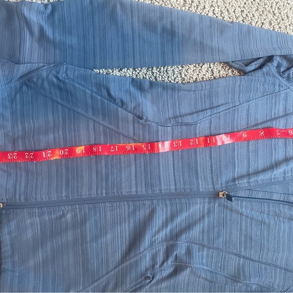 Athleta Pacifica Illume UPF Full Zip Jacket XS Light Blue - Picture 8 of 9